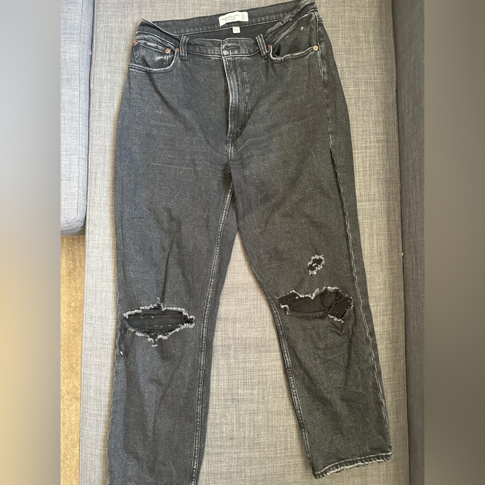 A&F Curve Love Ultra High Rise The Ankle Straight 30/10R Black
